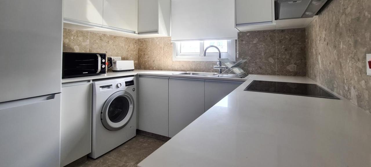 Phaedrus Living: Seaside Luxury Flat Lighthouse 69 Διαμέρισμα Πάφος Εξωτερικό φωτογραφία